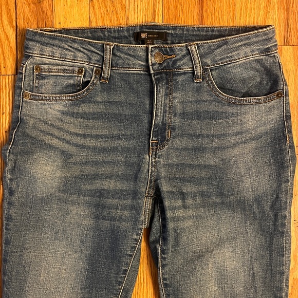 Frye Blue Denim Jeans- size 6 - Picture 3 of 9